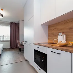 https://warsaw-to-be-easy-apartment.warsawhotelspoland.com