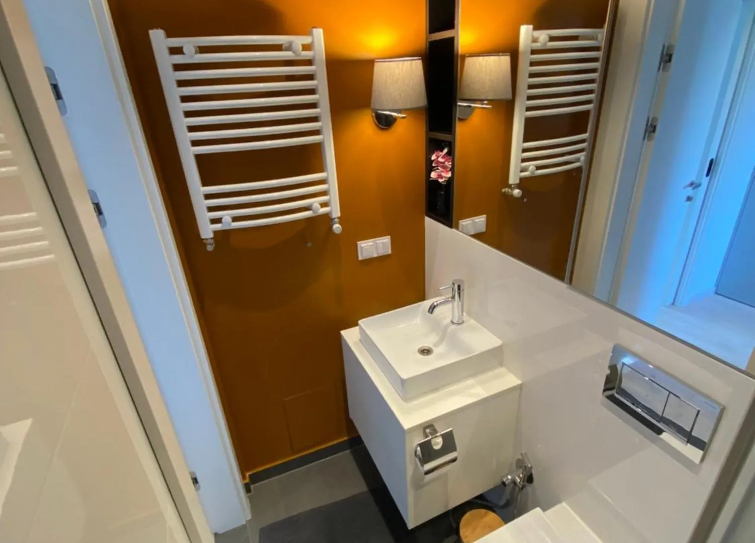 Lovers' Loft Apartment In Krakow - Orawska 7 0*,