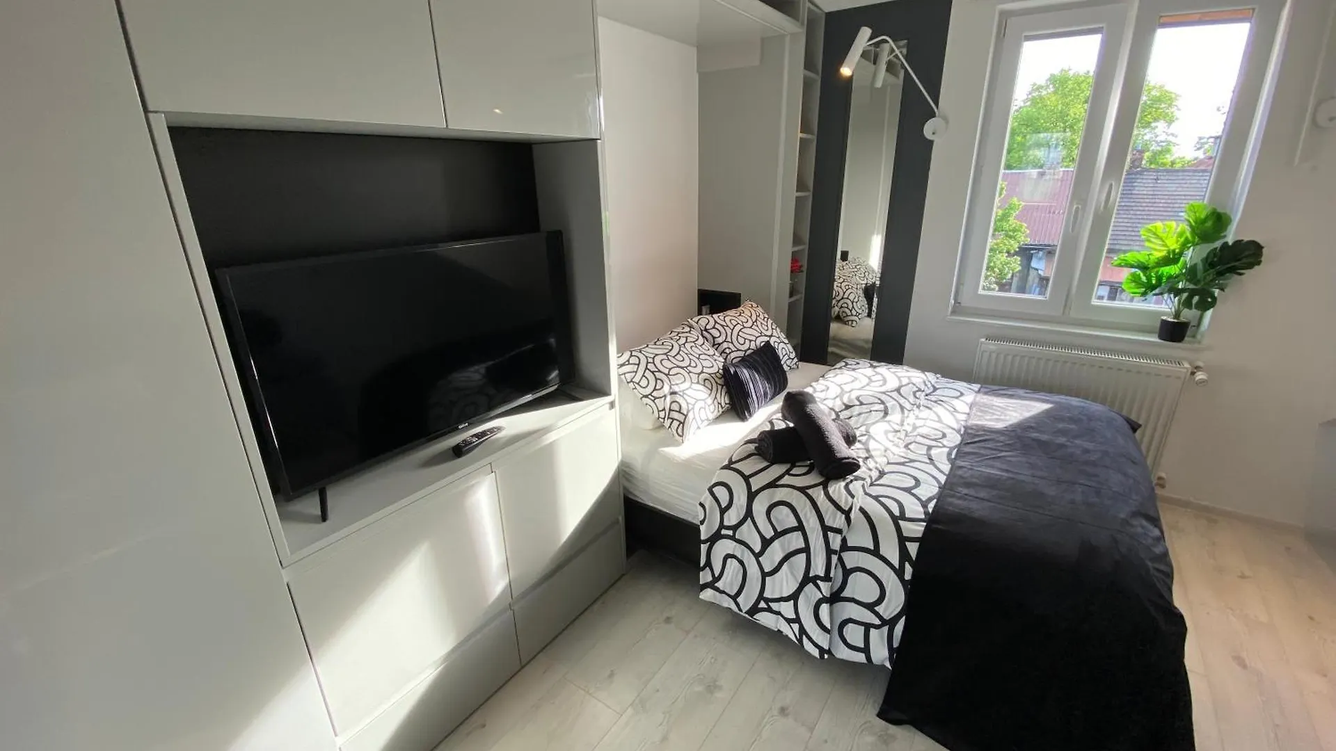 Lovers' Loft Apartment In Krakow - Orawska 7 Poland