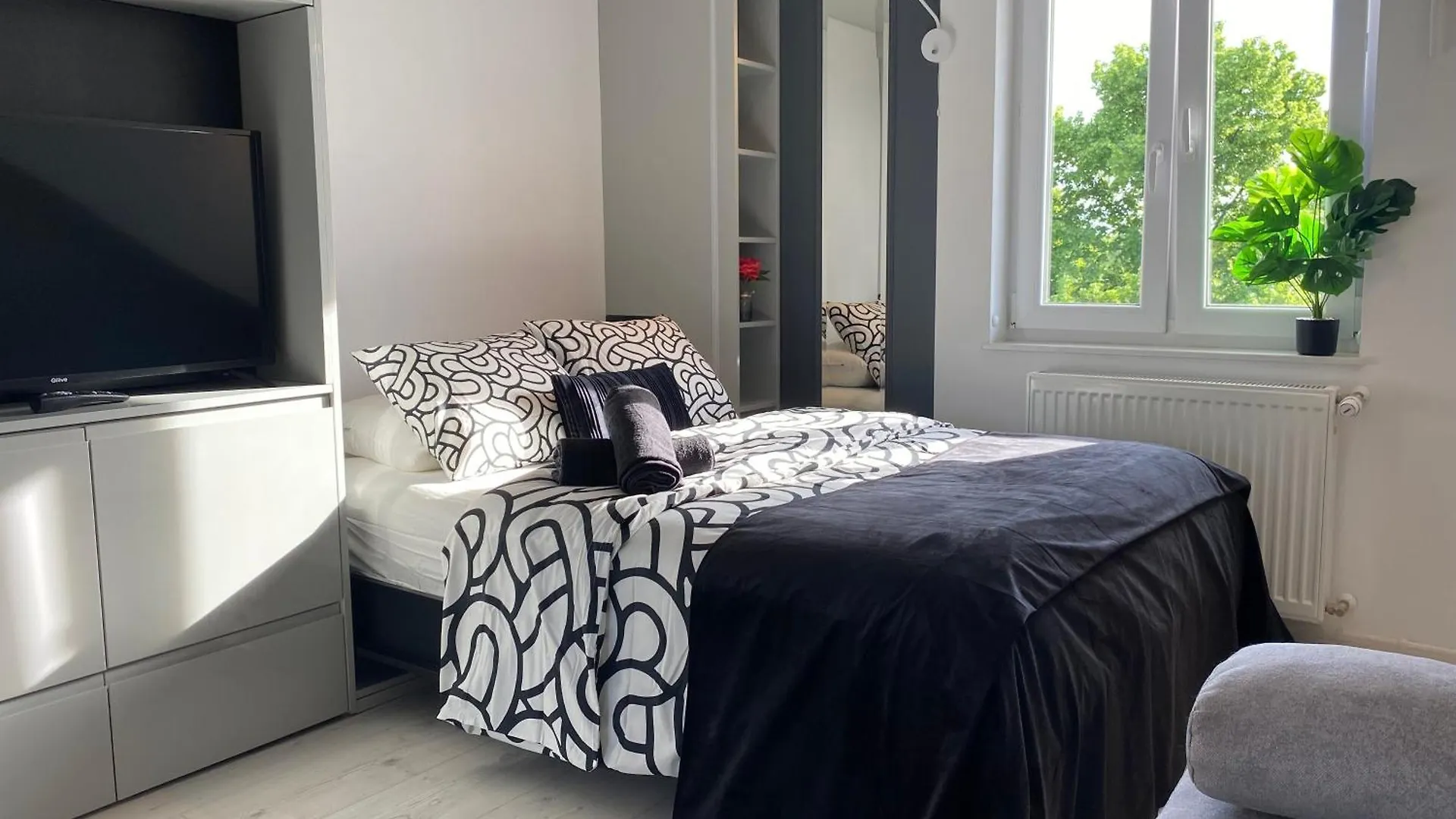 Lovers' Loft Apartment In Krakow - Orawska 7 Poland